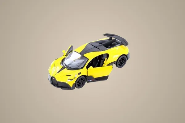 Yellow_Luxury_1:36_Sports_Divo_Die-Cast_Model_Car_Toy_For_Kids_Striking_High-Performance_Racing_Design,_Openable_Doors,&_Pull-Back_Action_For_Supercar_Enthusiasts_Yellow