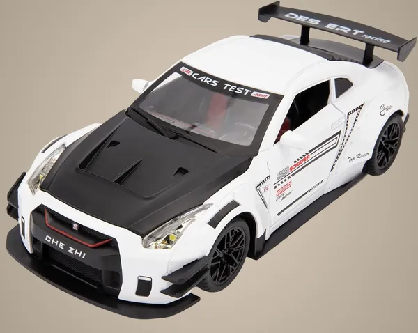 Gtr_White_1/24_Scale_Compatible_For_Nissan_Gtr_Model_Car_Toy,_Zinc_Alloy_Pull_Back_Toy_Car_With_Sound_And_Light_For_Kids_Boy_Girl_Gift_Gtr_White