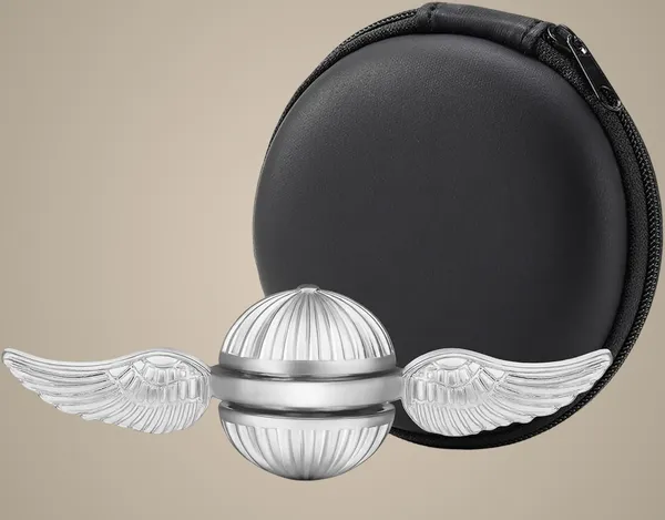 Silver_Silver_Winged_Fidget_Spinner_Toy_With_Carrying_Case_Metal_Hand_Spinner_For_Anxiety_Relief,_Focus_&_Stress_Reduction_For_Kids,_Teens_&_Adults