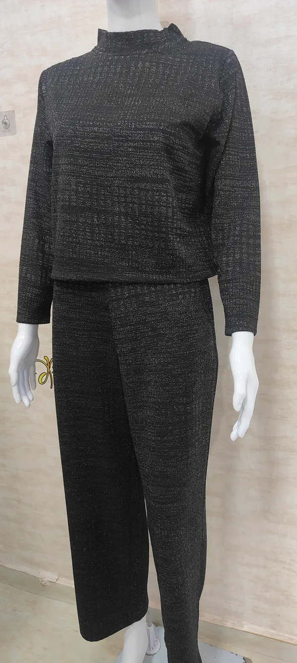 Black_Knitted_Urban_Co-Ord_Set_For_Women_&_Girls