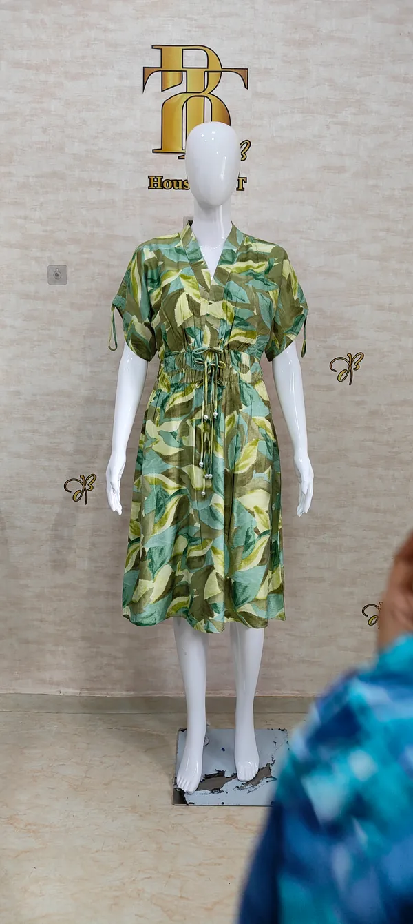 Green_Rayon_Blend_Leafy_Print_Drawstring_Dress_For_Women_&_Girls