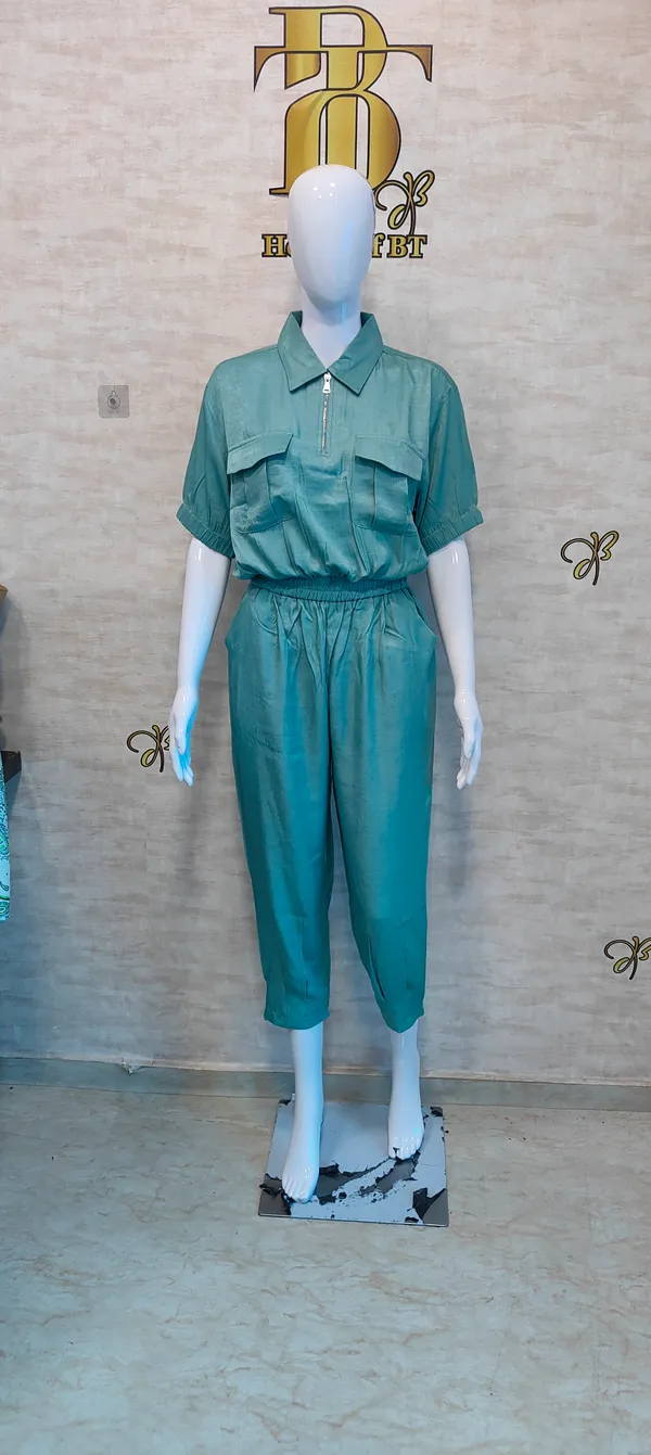 Green_Rayon,_Polyster_Blend_Cropped_Zipup_Top_For_Women_&_Girls