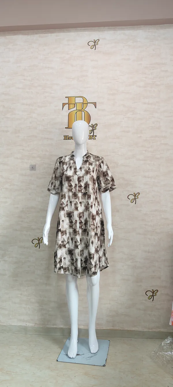 Green_Rayon_Blend_Geo_Abstract_Print_Dress_For_Women_&_Girls