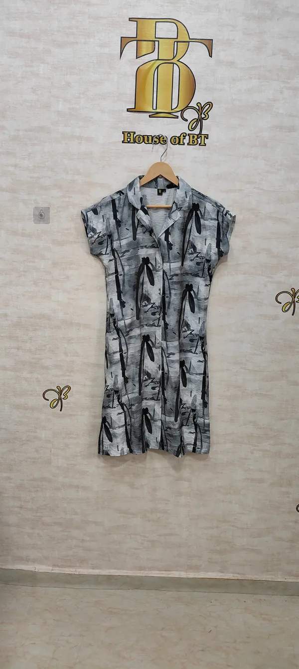 Grey_Rayon_Blend_Brush_Stroke_Print_Dress_For_Women_&_Girls