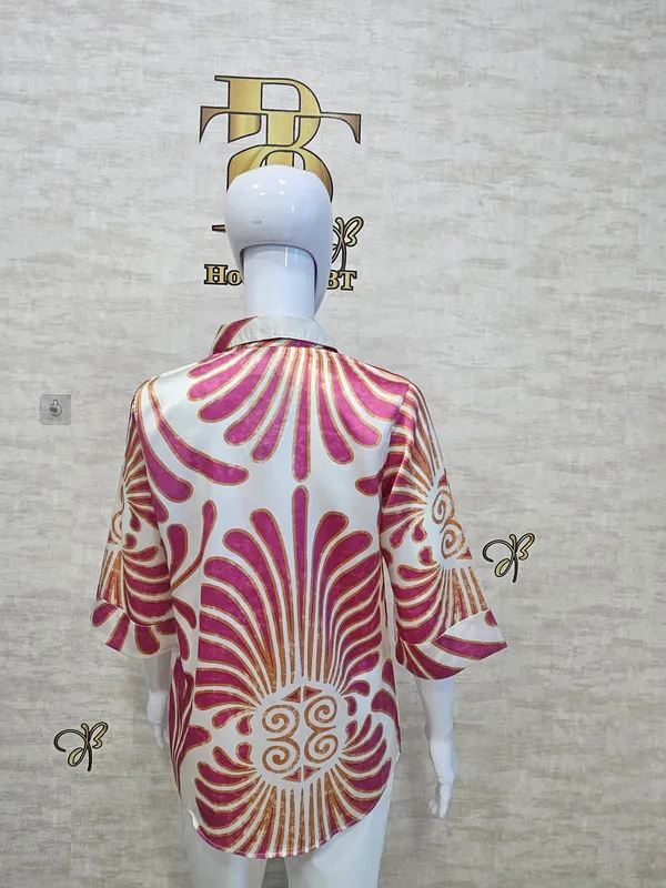 Pink_Satin_Segment_Print_Satin_Shirt_For_Women_&_Girls