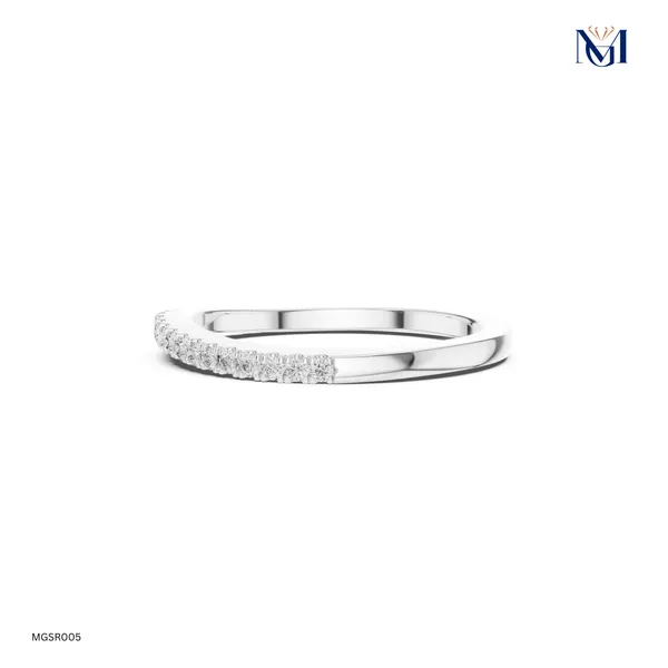 925_Silver_Sleek_Moissanite_Sparkle_Band