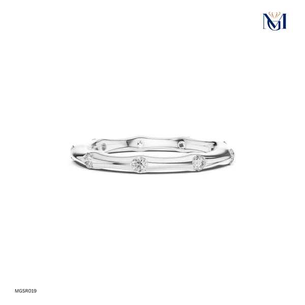 Signature_Dot_Moissanite_Eternity_Band_in_925_Silver