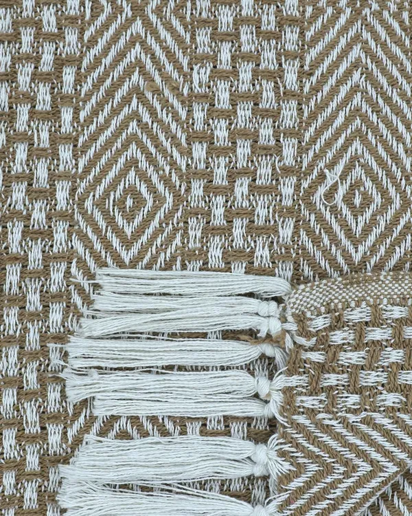 Beige_&_White_Handwoven_&_White_Diamond_Pattern_Cotton_Throw_Blanket_With_Tassels_For_Living_Room_Sofa_Chair_And_Couch_Reversible_And_Breathable_Throw_With_Tassels_(125_Cm_X_150Cm)