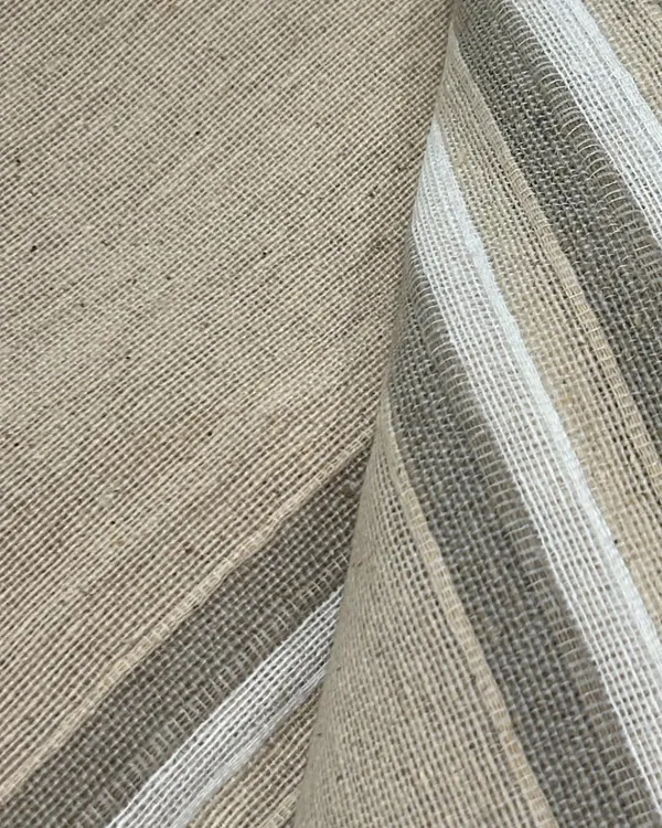 Brown_And_White_Handloom_Cotton_Polyester_Single_Size_Bedsheet_Without_Pillow_Covers_&_White_Stripes_Woven_Bedsheet_67_X_100In_210_Tc_(Pack_Of_1)