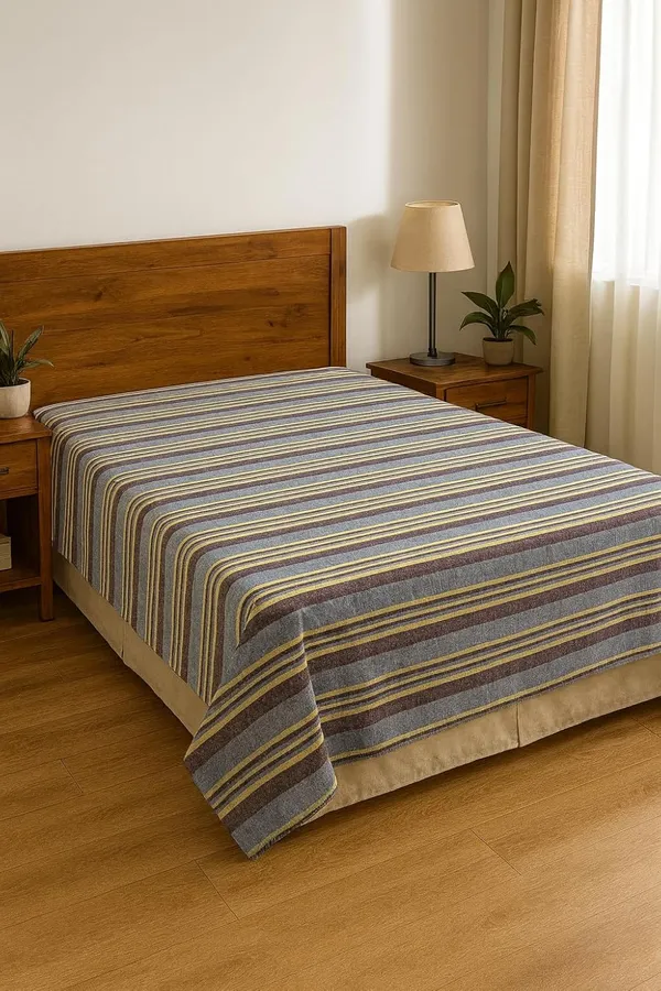 Green_Poly_Cotton_Double_Bedsheet_Soft_&_Durable_Striped_Double_Bed_Sheet_With_Modern_Design_100_X_100In_230_Threadcount_(Pack_Of_1)