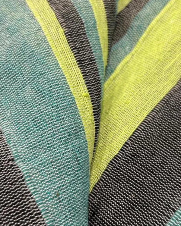 Green_Poly_Cotton_Double_Bedsheet_Soft_&_Durable_Striped_Double_Bed_Sheet_With_Modern_Design_100_X_100In_230_Threadcount_(Pack_Of_1)