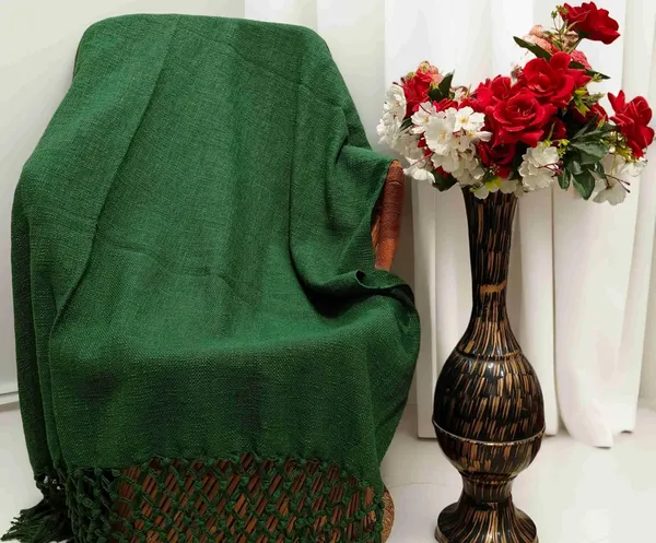 Dark_Green_Dark_Cotton_Throw_Blanket_With_Macrame_Tassels_For_3_Seater_Sofa_Ideal_For_Your_Home_Living_Room_Sofa_Bed_Chair_Picnic_&_Used_For_Gift_50X70_Cm
