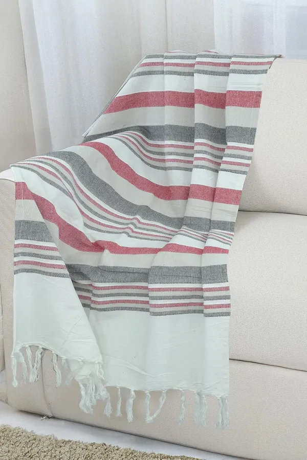 White_&_Red_Premium_Bath_Towels_Pack_300_Gsm_30_X_62In_Washable_And_Quick_Dry_Washable_And_Quick_Dry_(Pack_Of_1)