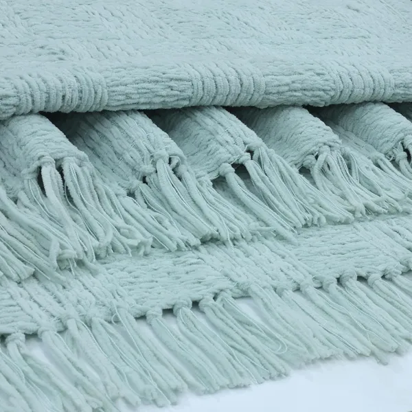 Ice_Blue_Premium_Feather_Soft_Chenille_Woven_Throw_Blanket_Throw_For_Sofa_Bed_Room_Living_Room_With_Soft_Fringes_Ice_Throw_Blanket_130X170_Cm_(Pack_Of_1)
