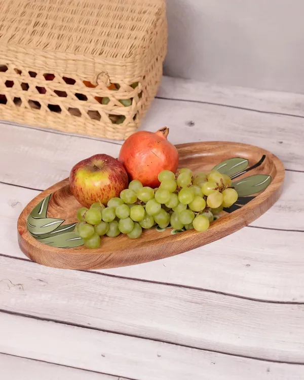 Brown_Rustic_Oval_Wooden_Handcrafted_And_Hand-Painted_Decorative_Serving_Tray