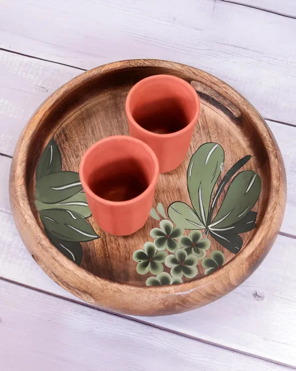 Brown_Round_Serving_Acacia_Wooden_Tray_With_Handles_(30.48_X_30.48_X_4.06_Cm)