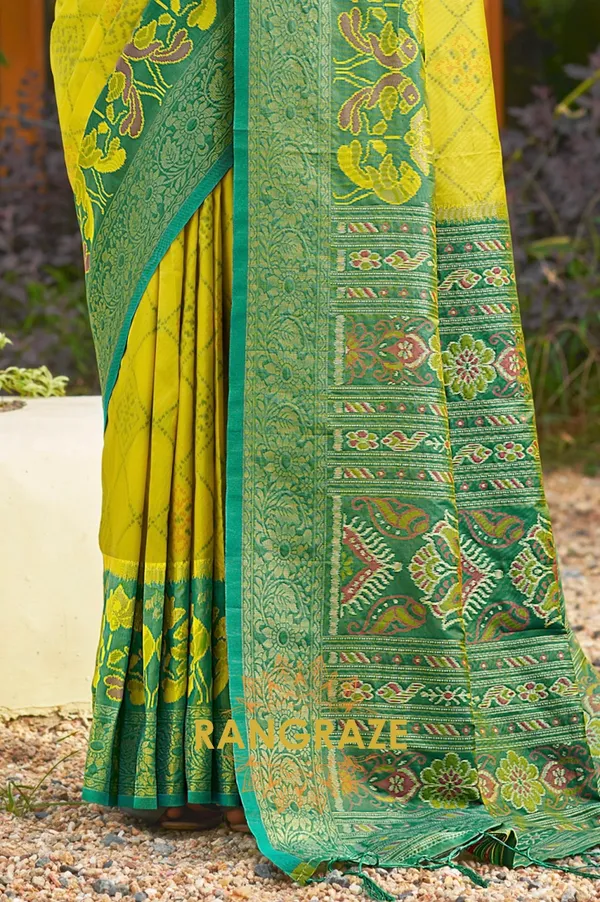 Green_Banarasi_Silk_Saree_For_Women