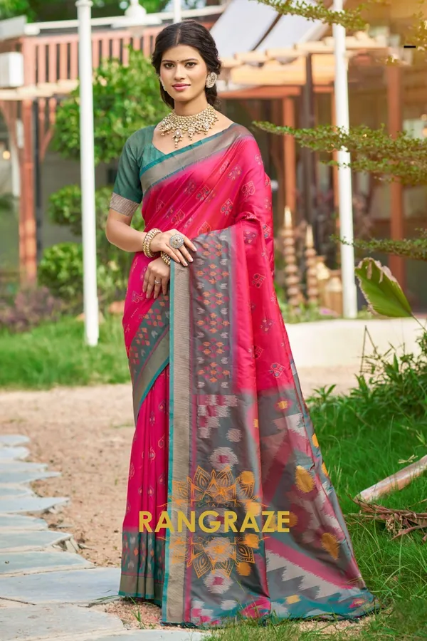 Bridal_Red_Banarasi_Silk_Saree_For_Women