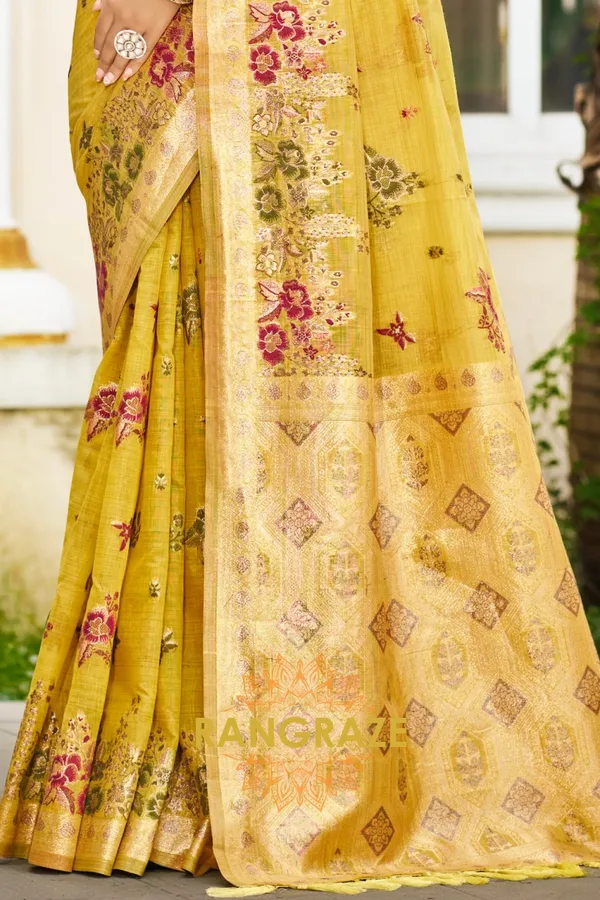 Golden_Yellow_Silk_Banarasi_Saree_For_Women