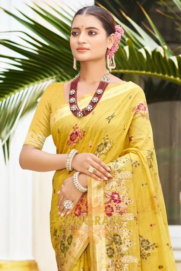 Golden_Yellow_Silk_Banarasi_Saree_For_Women