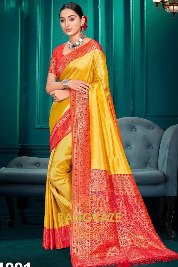 Golden_Royal_Kanjivaram_Silk_Saree_For_Women