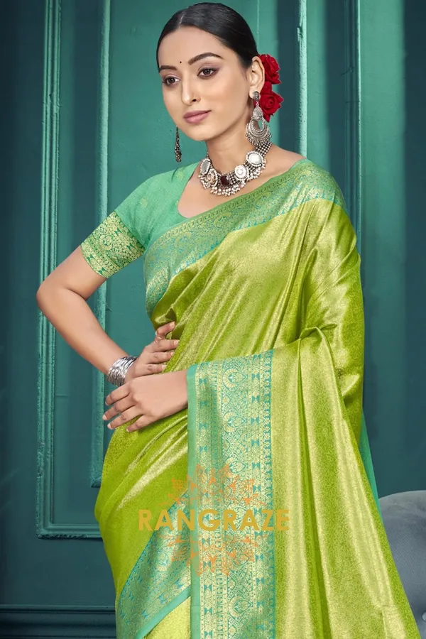 Green_Royal_Kanjivaram_Silk_Saree_For_Women