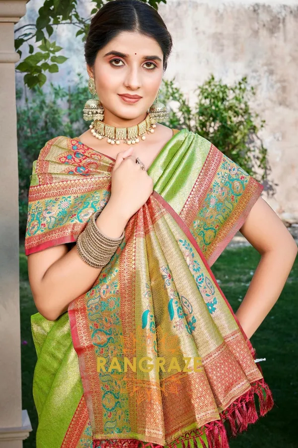 Light_Green_Kanjivaram_Silk_Saree_For_Women