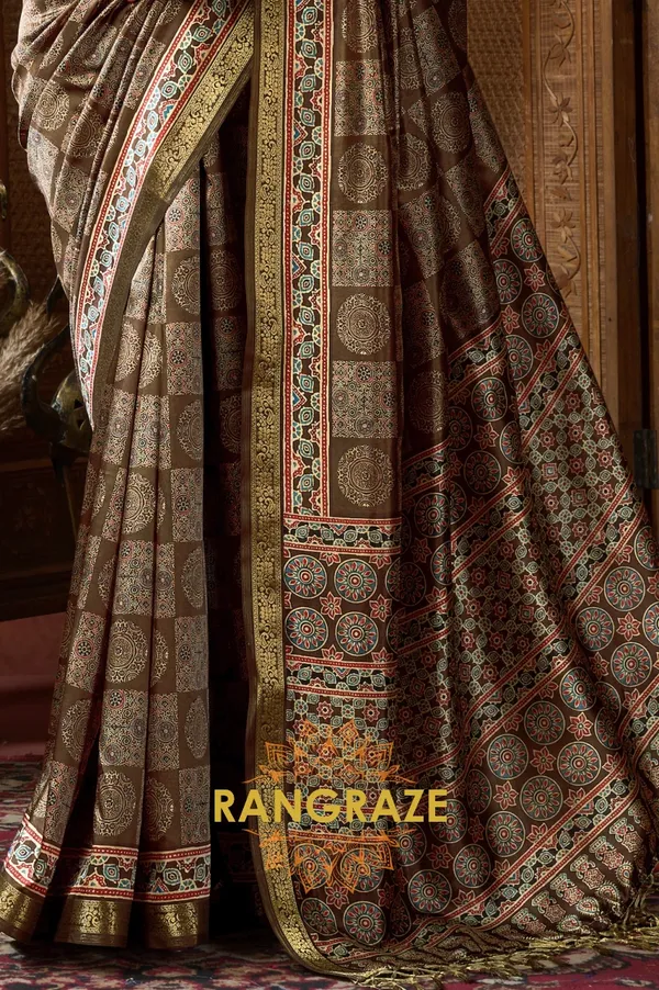 GOLDEN_AJRAKH_PRINT_SOFT_SILK_SAREE