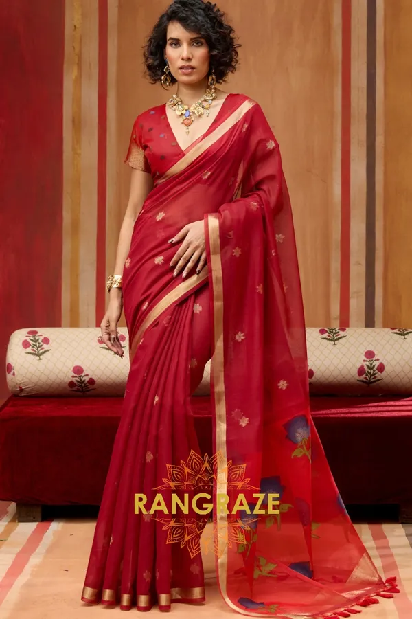 Bridal_Red_Banarasi_Saree_For_Women