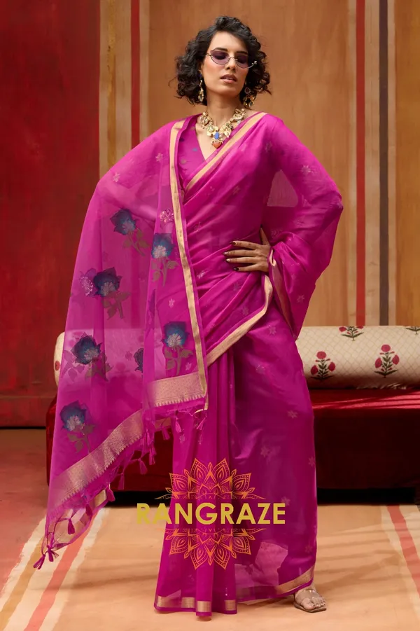 Magenta_Banarasi_Saree_For_Women