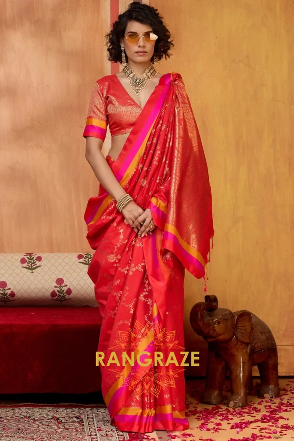 Bridal_Red_Banarasi_Saree_For_Women