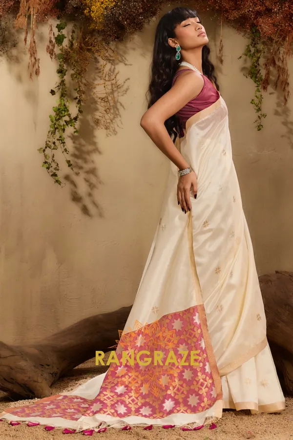 IVORY_TUSSAR_SILK_HANDLOOM_PATOLA_SAREE