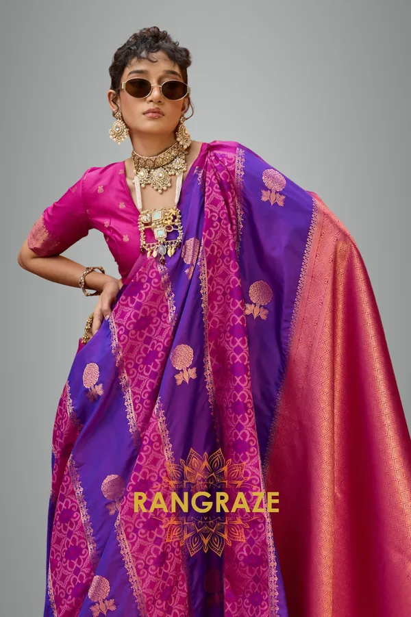 Magenta_Banarasi_Saree_For_Women