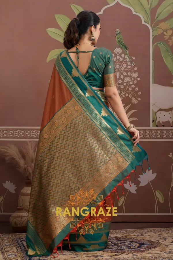 Peach_Kanjivaram_Silk_Saree_For_Women