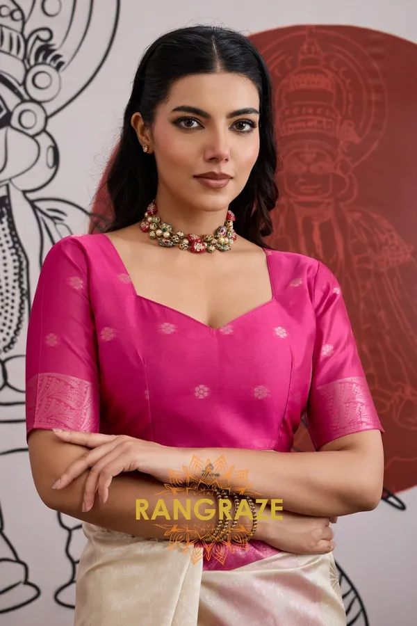 Ivory_Magenta_Silk_Saree_For_Women