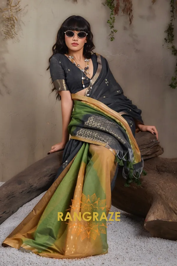 Midnight_Black_Banarasi_Saree_For_Women