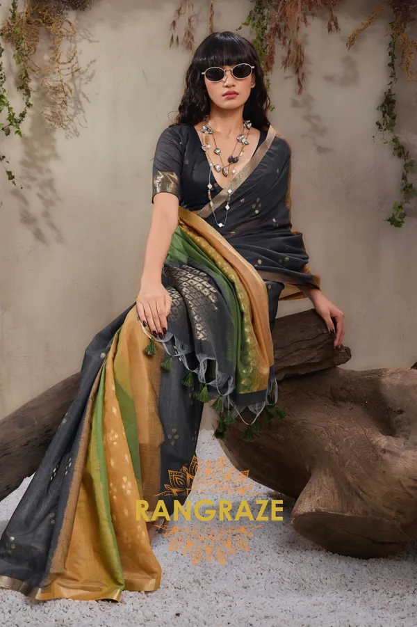 Midnight_Black_Banarasi_Saree_For_Women