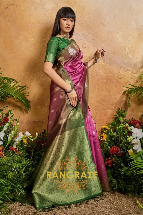 Majestic_Magenta_Banarasi_Saree_For_Women