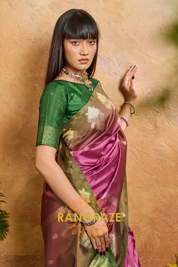 Majestic_Magenta_Banarasi_Saree_For_Women