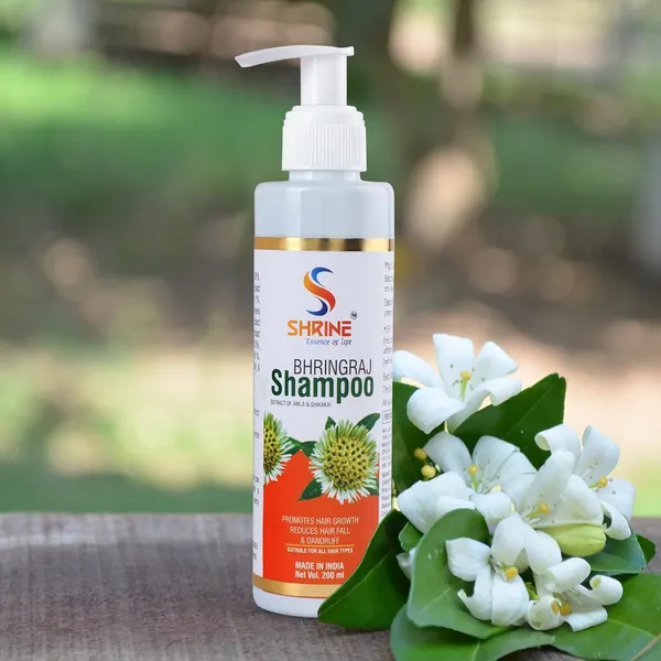 Bhringraj_200Ml_Shampoo_For_Women