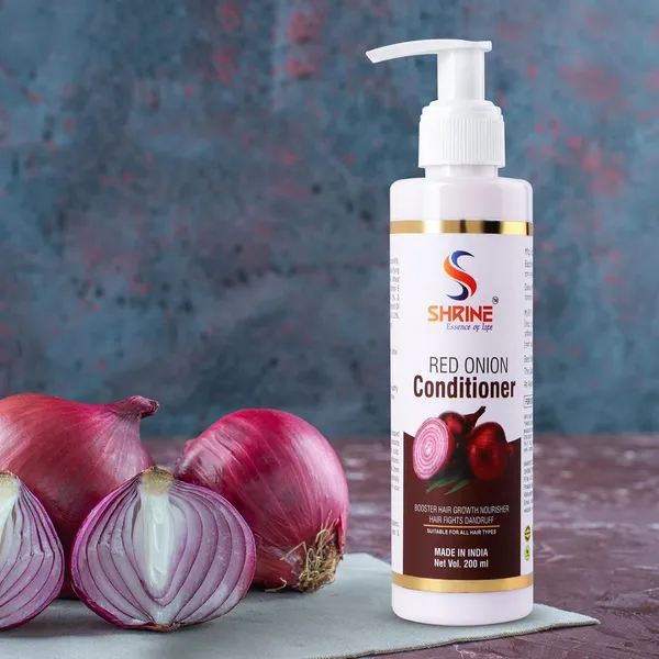 Red_Onion_Hair_Conditioner_Strengthening_&_Hair_Fall_Control_Formula_Soft_&_Smooth_Finish_200Ml