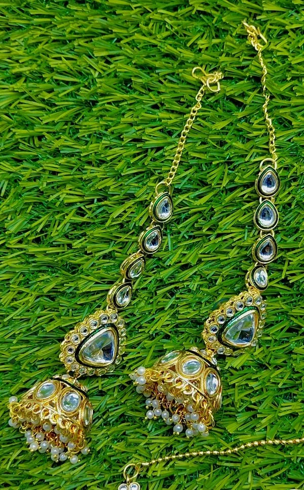 Green_Gold_Plated_Necklace_Set_For_Women