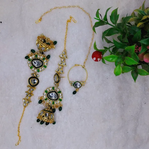 Green_Gold_Plated_Necklace,_Earring_&_Maang_Tikka_Set_For_Women