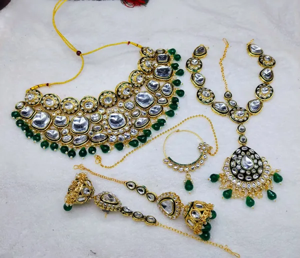 Green_Gold_Plated_Necklace,_Earring_&_Maang_Tikka_Set_For_Women