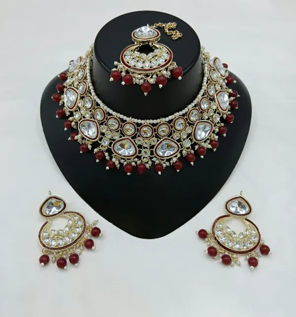Maroon_Gold_Plated_Necklace,_Earring_&_Maang_Tikka_Set_For_Girls_&_Women