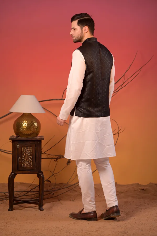 Textured_Black_Jacquard_Nehru_Jacket_For_Men