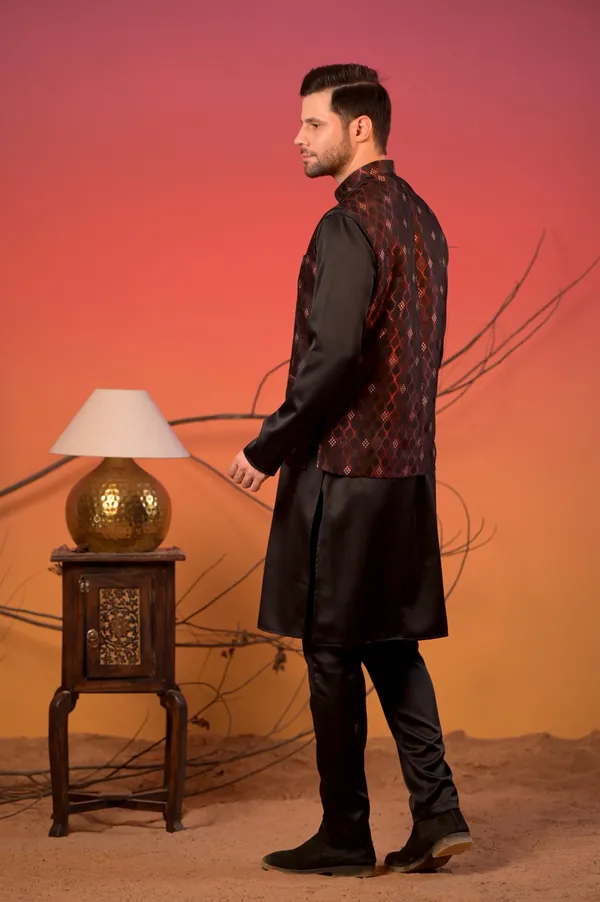 Black_Jacquard_Kurta_With_Maroon_Diamond_Weave_Nehru_Jacket_&_Trousers_Set_For_Men