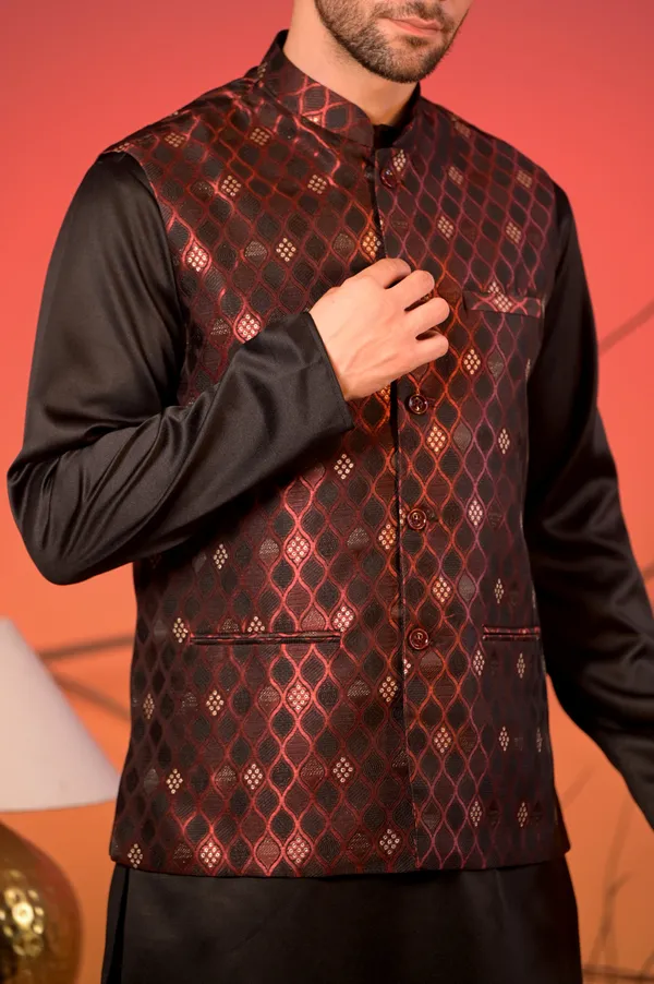 Black_Jacquard_Kurta_With_Maroon_Diamond_Weave_Nehru_Jacket_&_Trousers_Set_For_Men