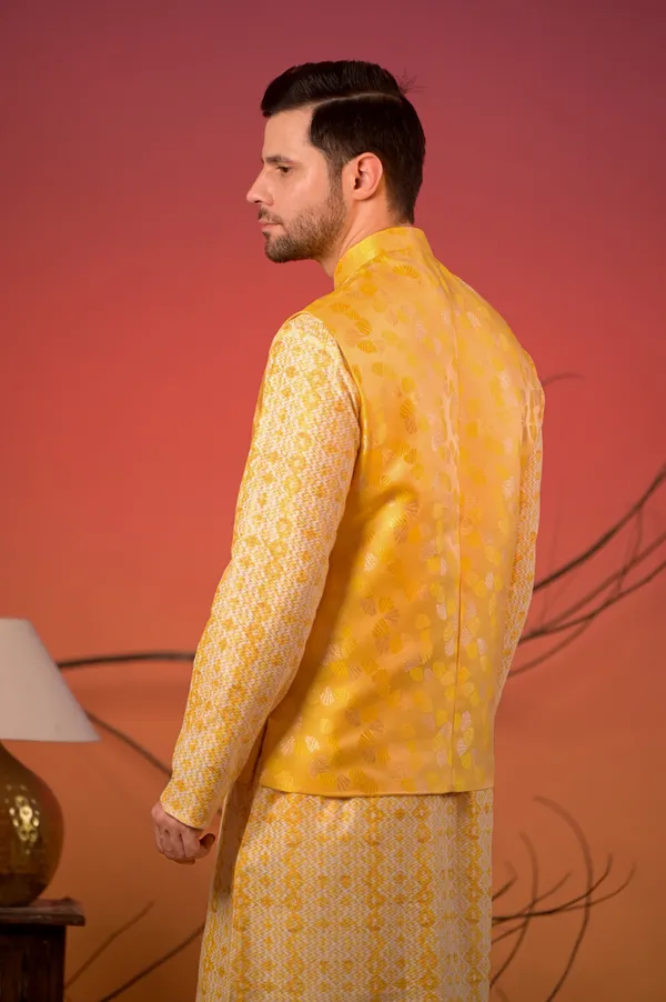 Yellow_Textured_Kurta_With_Yellow_Jacquard_Nehru_Jacket_&_Trousers_Set_For_Men