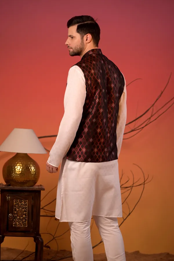 White_Jacquard_Kurta_With_Maroon_Diamond_Weave_Jacquard_Nehru_Jacket_&_Trousers_Set_For_Men